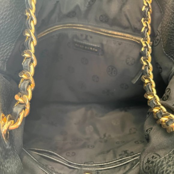Tory Burch Black Leather Shoulder Bag with Gold Chain Handle - Picture 2 of 3
